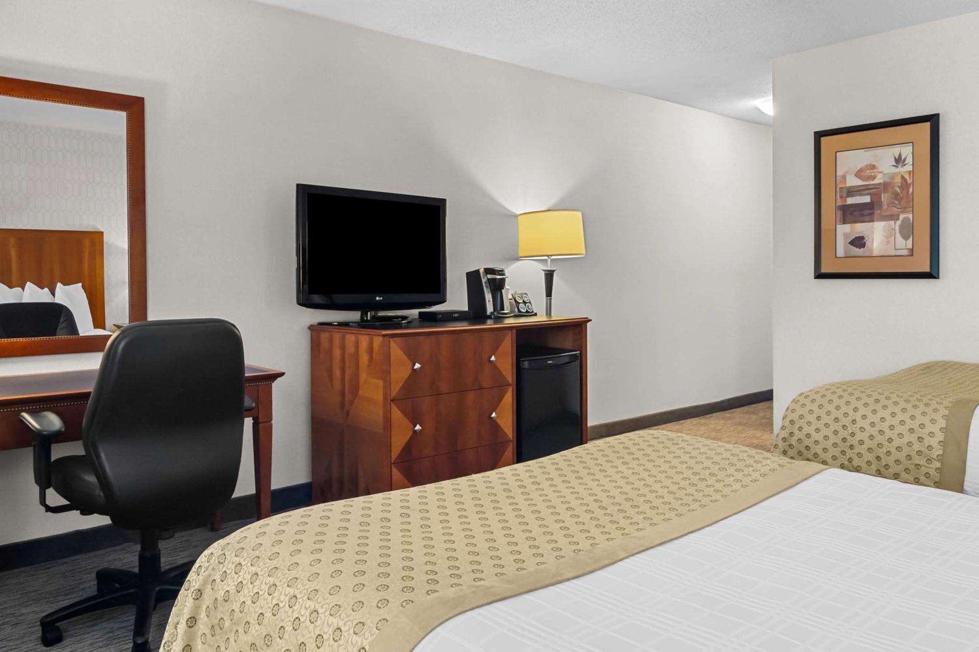 Best Western Plus Langley Inn Buitenkant foto
