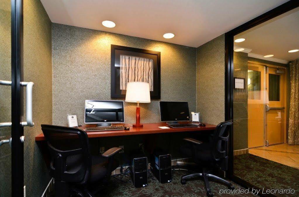 Best Western Plus Langley Inn Buitenkant foto