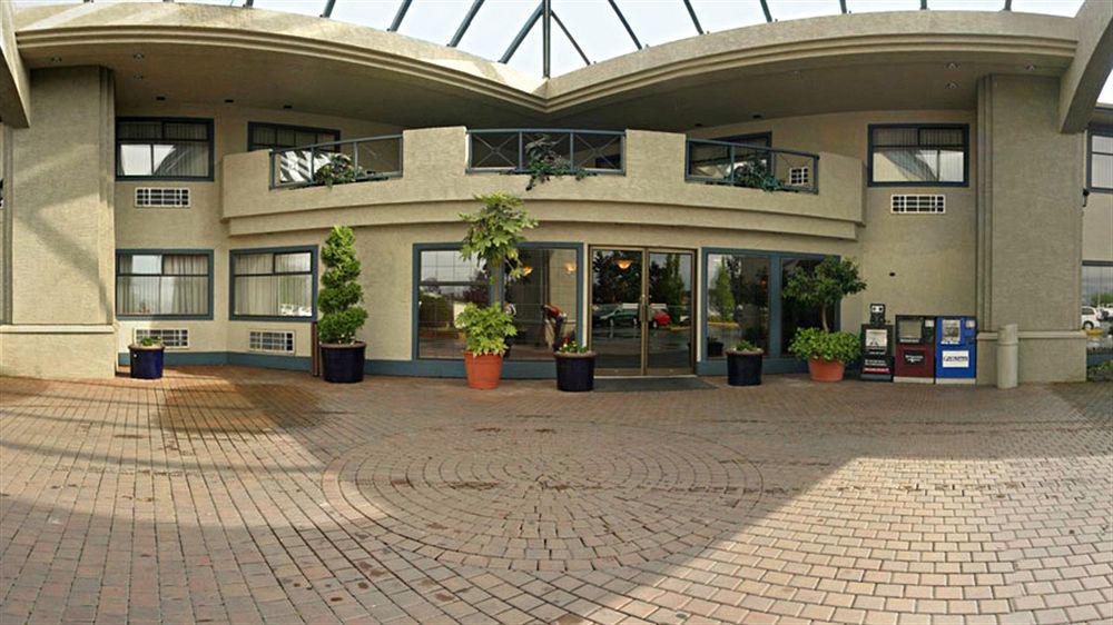 Best Western Plus Langley Inn Interieur foto